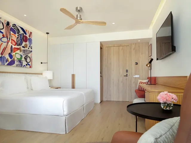 Hotel H10 Croma, Malaga